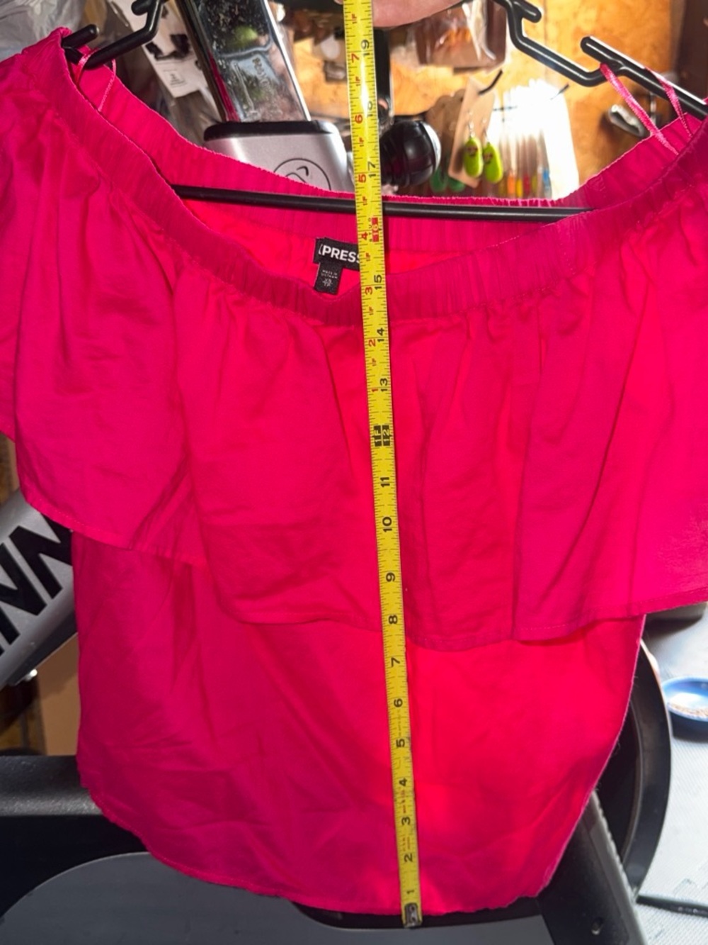Express Hot Pink Off-Shoulder Ruffle Crop Top - Picture 2 of 4